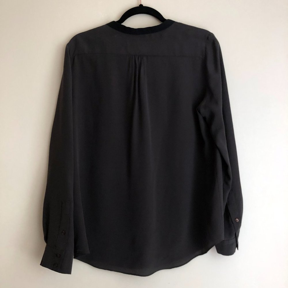 Reese + Riley 100% Silk Blouse in Charcoal | Size 1 - Picture 6 of 12